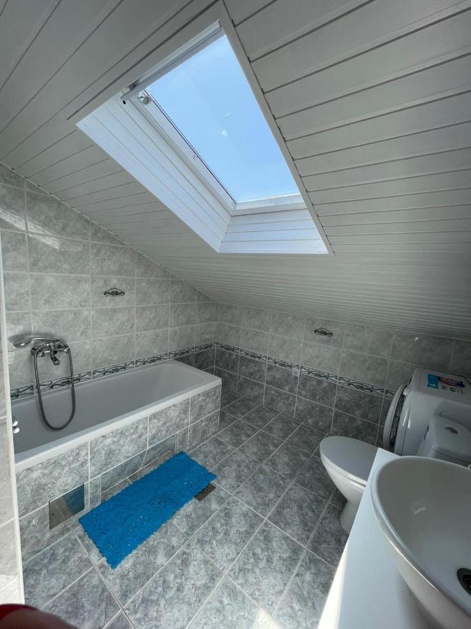 Apartmani Ira Вир Екстериор снимка